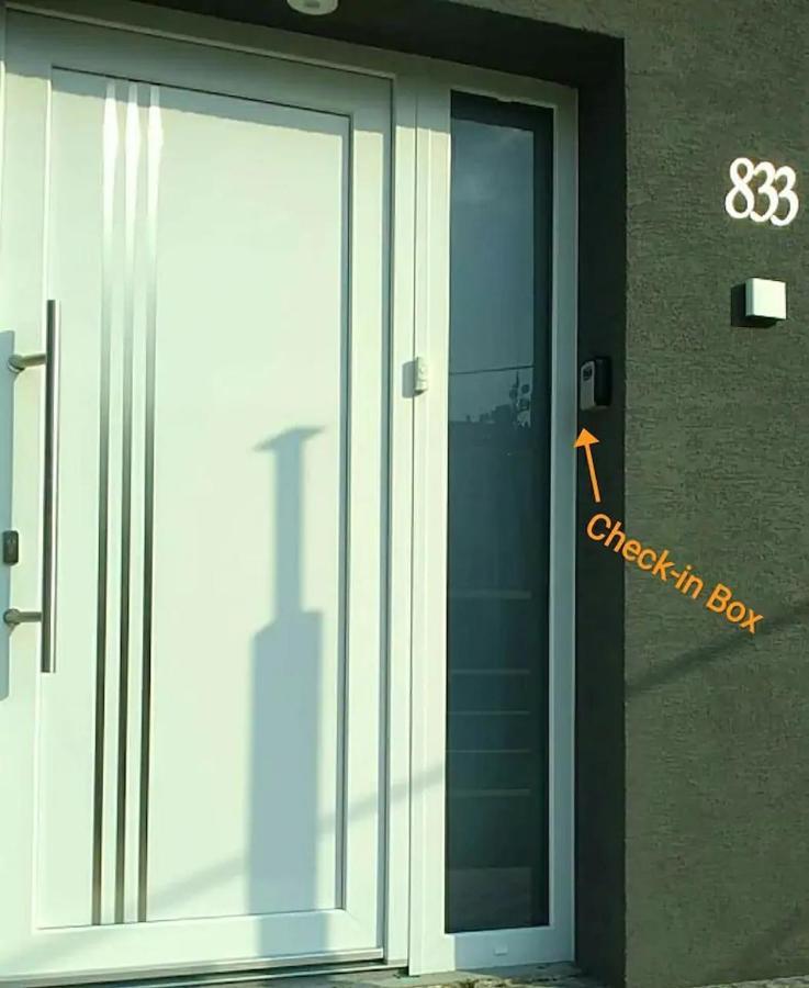 Slnecny Apartmanovy Dom Oslany Exteriör bild